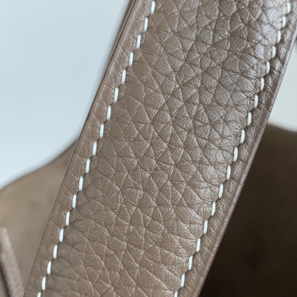 Hermès Picotin Lock 22 — Ébène - Image 4