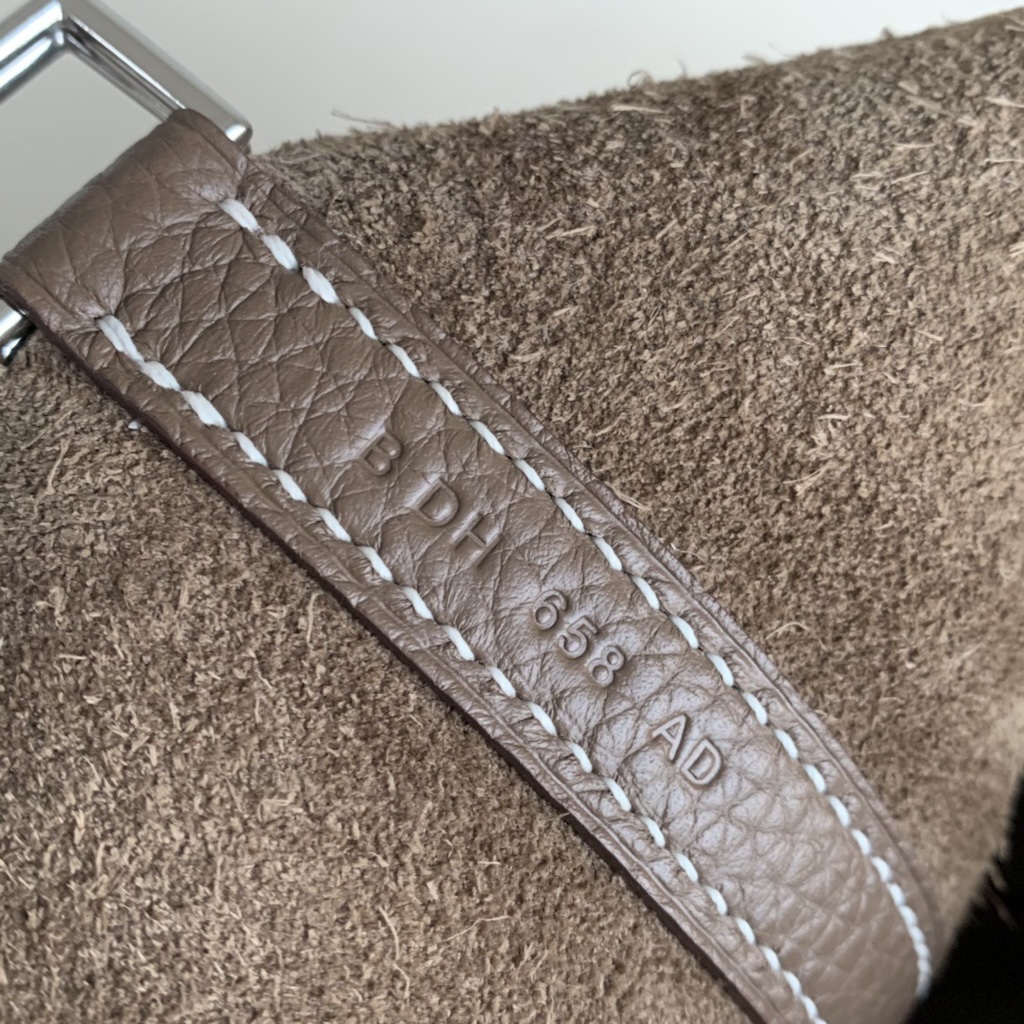 Hermès Picotin Lock 22 — Ébène - Image 7