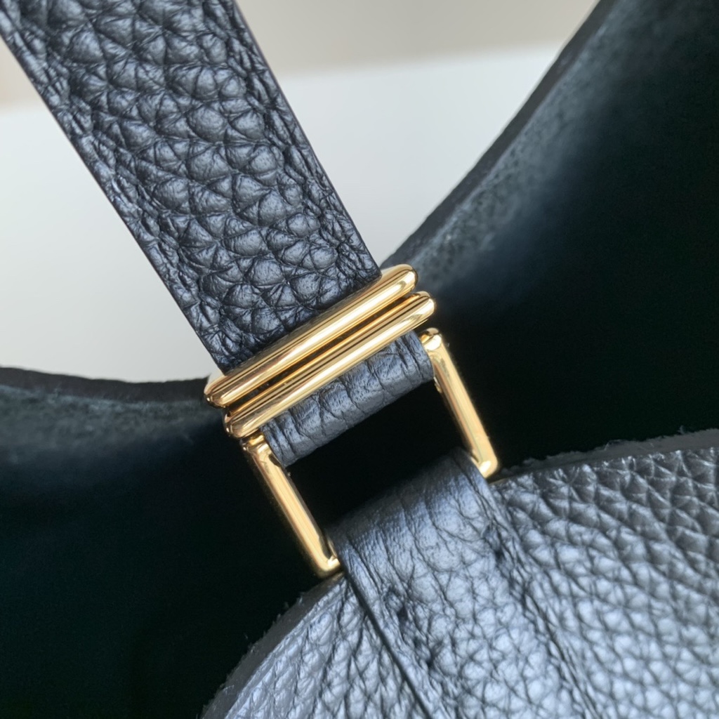 Hermès Picotin Lock 22 — Noir - Image 5